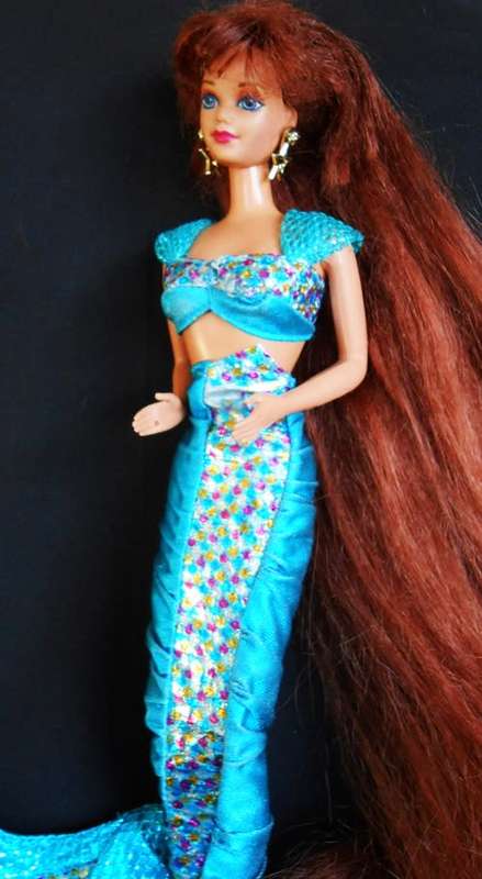 Collectable Barbie doll 1995 jewel hair mermaid Midge by mattel made in Indonesia