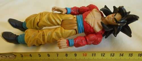 Bandai Shokugan Dragon Ball Styling Super Saiyan 4 Son Goku "Dragon Ball GT" Action Figure