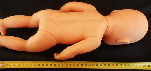 Collectable Simba new born baby doll STHK 52