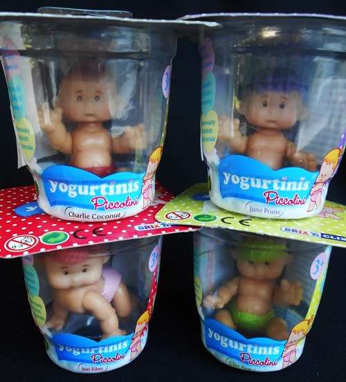 Collectable small dolls Yogurtinis Piccolini with diaper in yogurt tub 4 Dolls set 2