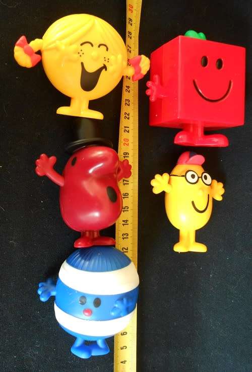 Collectable Mr Men Little Miss toys from Mc Donalds Happy Meals  5 figures