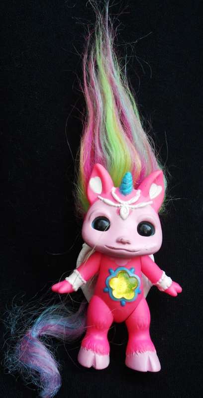 The Zelfs - HIGHTAIL Winged Unicorn Zelf medium Crystal wishes