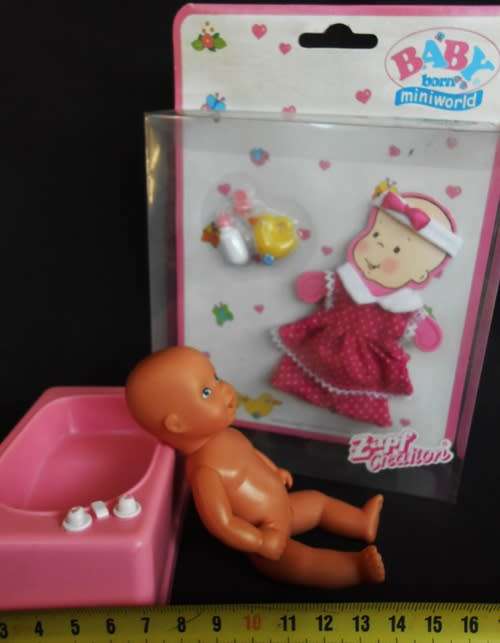collectable Zapf  Miniworld Baby Born clothes set with extra Simba baby doll