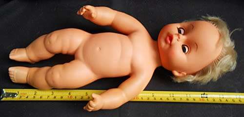 Collectable Vintage soft rubber vinyl  drink and wet doll from 1950 60 s