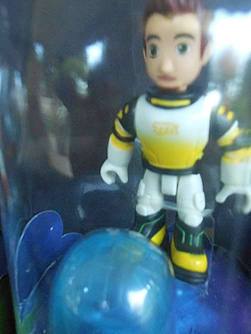 Four collectable Action Figures from Disney Miles From Tomorrow