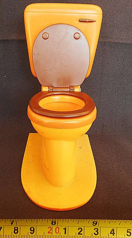 collectable vintage Sindy Pedigree Toilet Collectors item From 1970 s