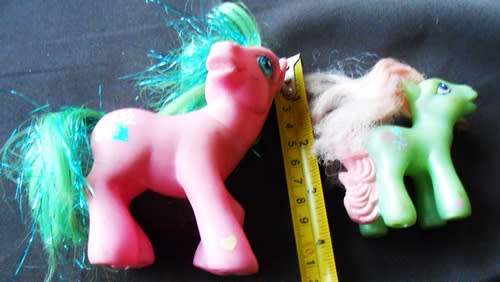 Collectable My little Pony Two ponies made by Hasbro