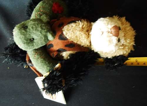 Collectable Ganz Teddy bear. The Ganz summer collection. with tag for collectors. handcrafted.