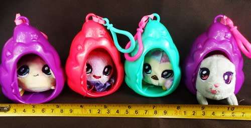 Pearly Pods Sea Animals to Collect, 4 Assorted items Collectable Figures, Pendants, 8 cm, Plush Fig,