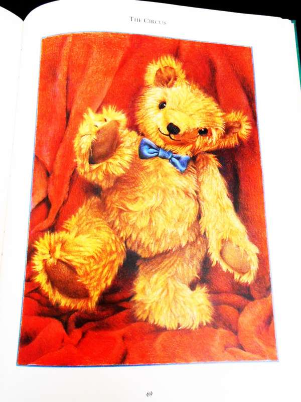 Jane Hissey`s Teddy Bear Tales, for Teddy bear Lovers and collectors