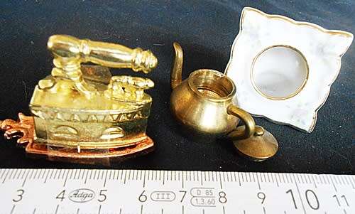 Collectable Tiny ornaments for a dollshouse or a printers tray