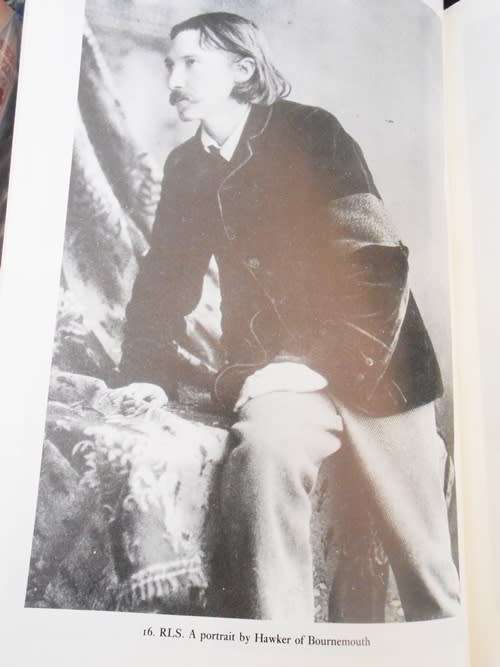 Robert Louis Stevenson: A Biography.  Book by Frank McLynn