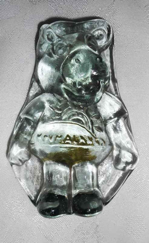 Glass Hippo Paperweight made by Ngwenya Glass in Swaziland
