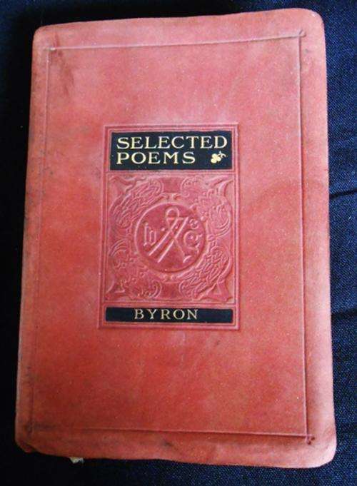 Selected Poems of Byron. Small Antique leatherbound volume