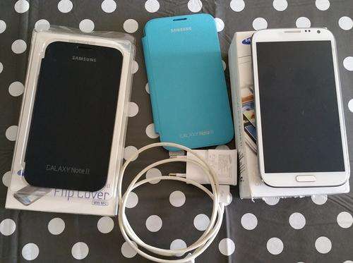 Samsung Galaxy Note 2 LTE (N7105) - White with extra covers
