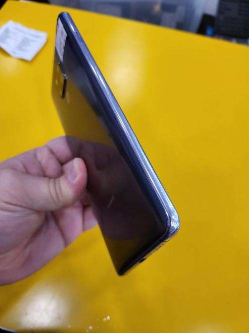 Huawei Mate X 5G ---- 3 Available  1 - NEW / 2 - USED