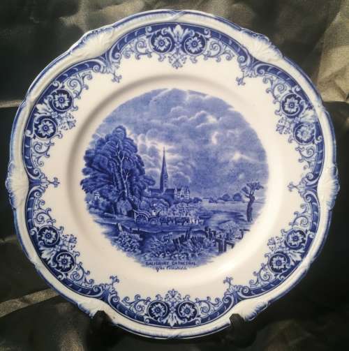 Salisbury Cathdral Blue and White Decorative Plate
