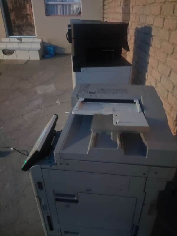 Heavy duty Canon ImageRUNNER ADVANCE C3320i