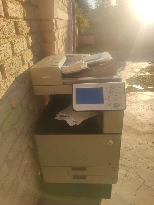 Heavy duty Canon ImageRUNNER ADVANCE C3320i