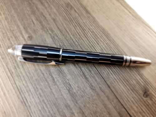 Mont Blanc Starwalker Mystery Black Fineliner. Superb Quality! Replacement value R10 800.