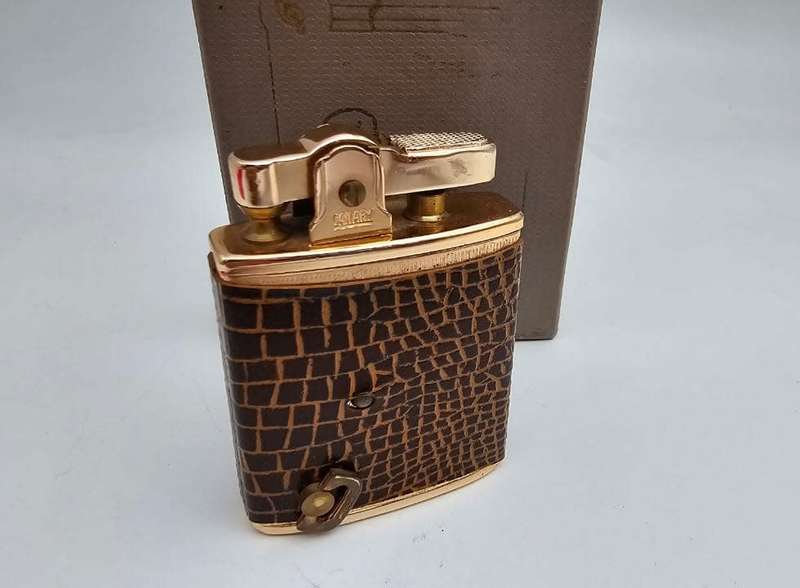 Vintage Penguin Music Lighter