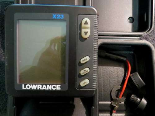 lowrance x23 fishfinder No Reserve!