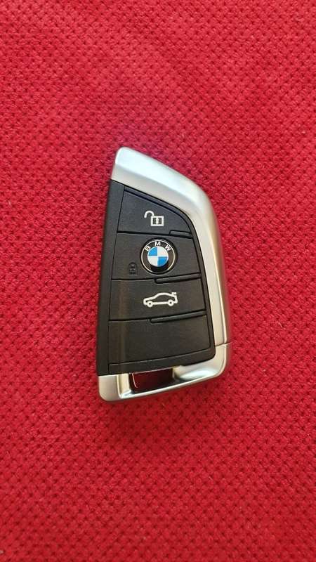 BMW 3 Button Remote Key Fob with PCF7945 Transponder
