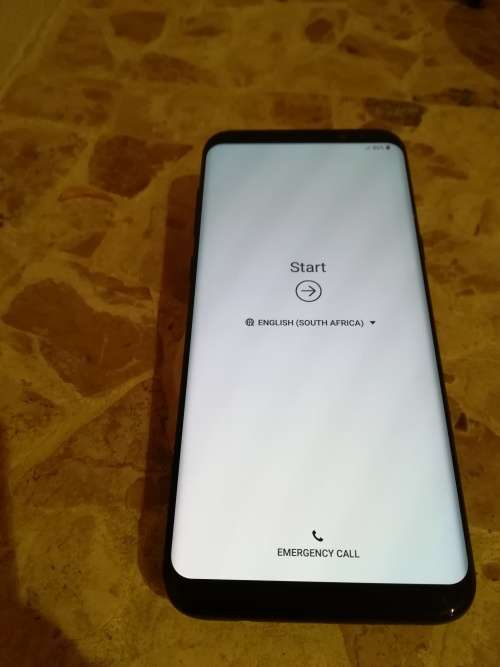 **SAMSUNG  S8PLUS IN BRAND NEW CONDITION 6 GIG RAM,128 GIG STORAGE, 12 MP CAMERA