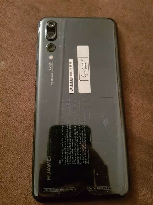 Huawei p20 pro in brand new condition not 6gig ram,128 gig storage,40 megapixel camera,8.1 Oreo op