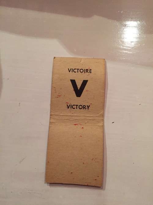 Matches Matchbox Match Book Military WW2 era Canadian CANADA MARCHES ON V FOR VICTORY - 1940s