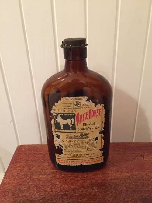Vintage WHITE HORSE SCOTCH WHISKY - South African - estimated 1940s or earlier