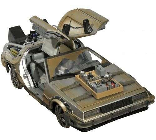 BACK TO THE FUTURE Part 3 De Lorean Movie car - Electronic sounds - Massive size of 1:15 scale