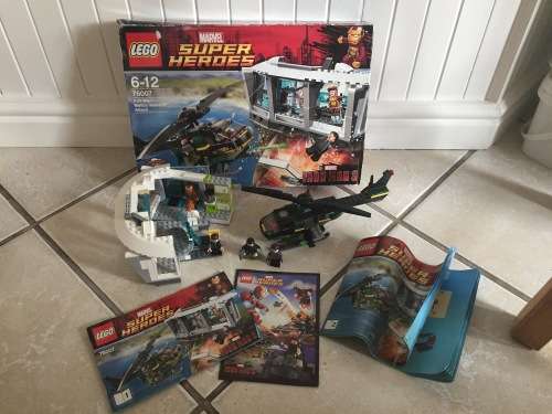 LEGO 76007 Marvel IRON MAN 3 MOVIE Malibu Mansion Attack - with box