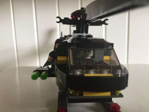LEGO 76007 Marvel IRON MAN 3 MOVIE Malibu Mansion Attack - with box