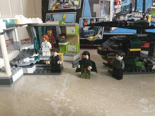 LEGO 76007 Marvel IRON MAN 3 MOVIE Malibu Mansion Attack - with box