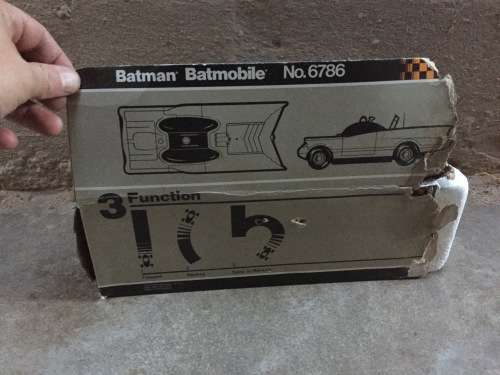 BATMAN 1960s TV SHOW BATMOBILE Remote Control car Azrak Hamway toys 1977 George Barris design