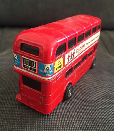 CORGI Corgitronics 1004  LONDON Routemaster Bus 1981 electronic battery operated hooting function