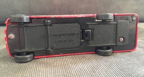 CORGI Corgitronics 1004  LONDON Routemaster Bus 1981 electronic battery operated hooting function