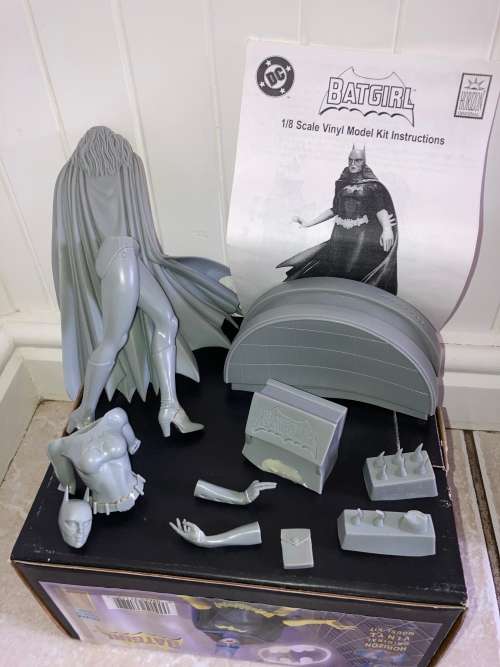 BATGIRL from Batman figure HORIZON models kit 1996