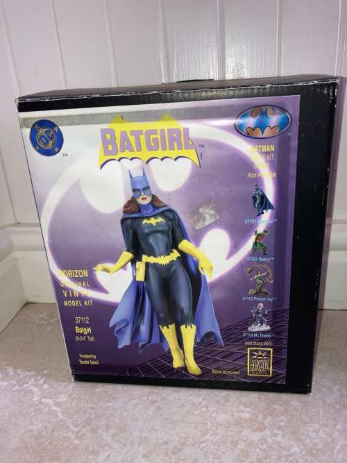 BATGIRL from Batman figure HORIZON models kit 1996