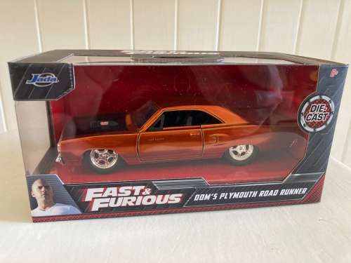 Jada toys FAST and Furious 1:32 Dom`s Plymouth Road Runner mint in box