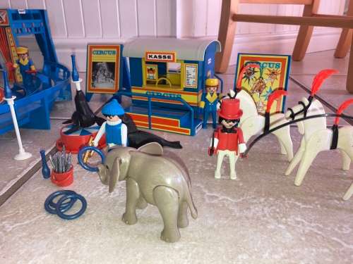 My vintage Circus Playmobil x 4 sets (made up of Four sets) early 1980s