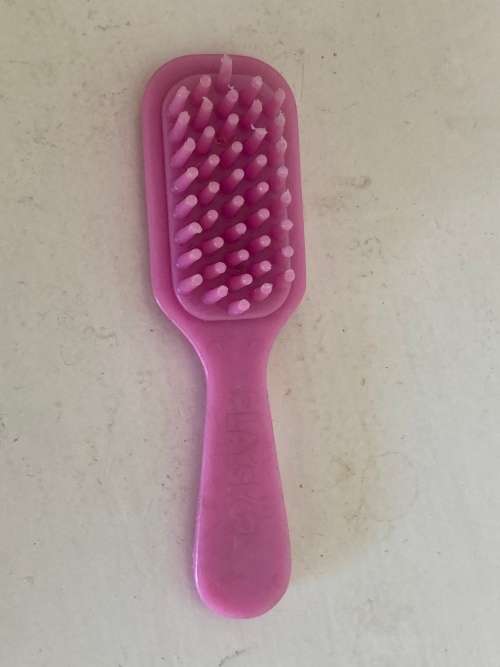 Vintage SNUGGLEBUMMS Pink Brush accessory part for a 1984 Playskool