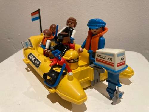 Vintage 1980s Playmobil Clicky No 3479 Scuba Diver family set