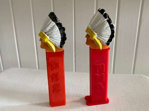 Vintage PEZ 2 x Indian Chief - no feet - complete with a 2nd incomplete one