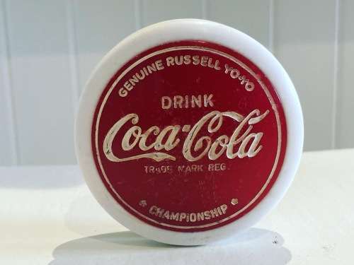 RUSSELL 1972 all ENGLISH Yo-Yo Yoyo Coca Cola COKE South Africa new old stock string