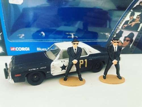 Corgi Blue Brothers Movie car & John Belushi & Dan Ackroyd figures