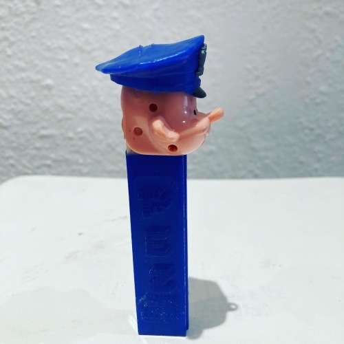 Vintage Super rare PEZ Policeman no feet version 1970s