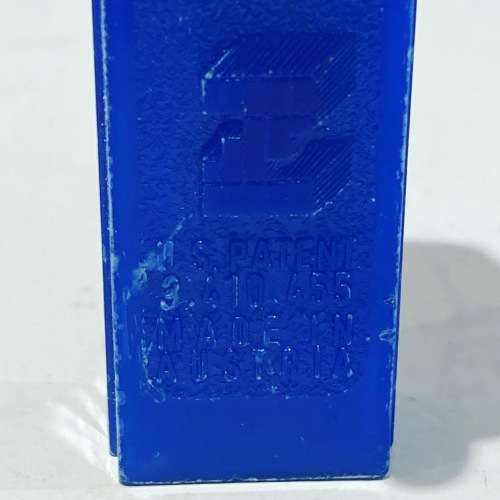 Vintage Super rare PEZ Policeman no feet version 1970s