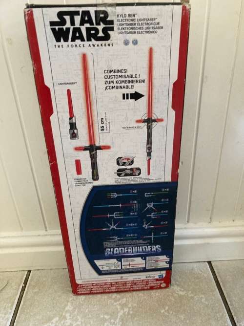 STAR WARS Darth Maul Electronic light up & sound effects blade lightsaber. Hasbro Toys